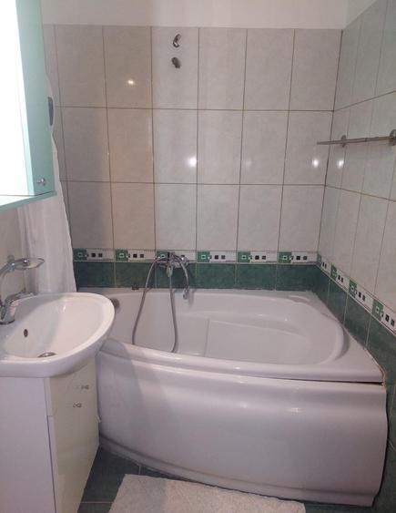 Apartament cu 2 camere în Tomis III