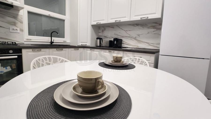 Apartament cu 2 camere semidecomandat, mobilat în Pipera
