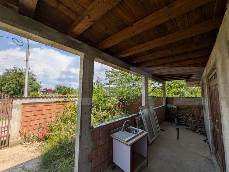 Casă individuală cu 5 camere cu Teren 141 Mp în Moreni