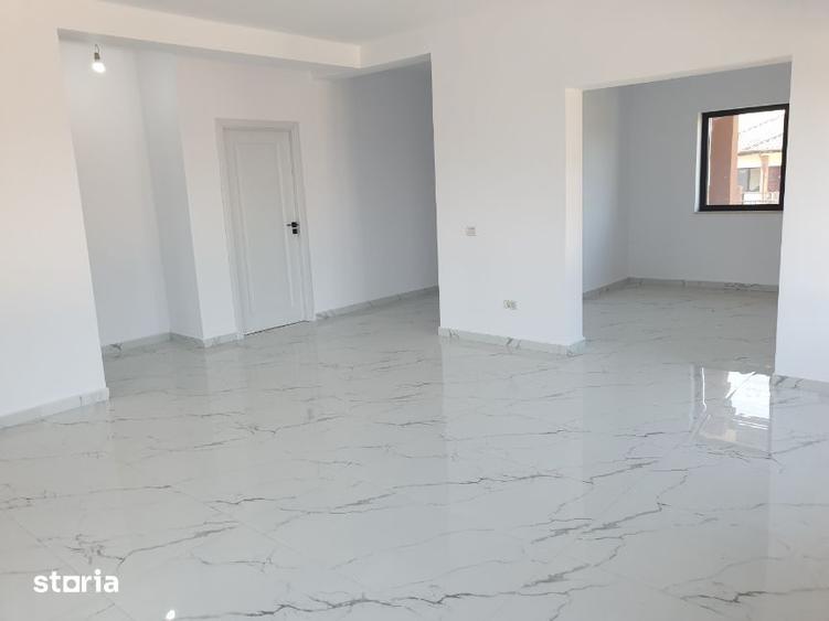 Casă cu 4 camere cu Teren 480 Mp în Valea Lupului