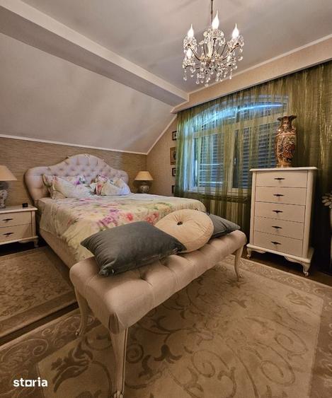 Casă cu 4 camere cu Teren 1229 Mp în Rontău