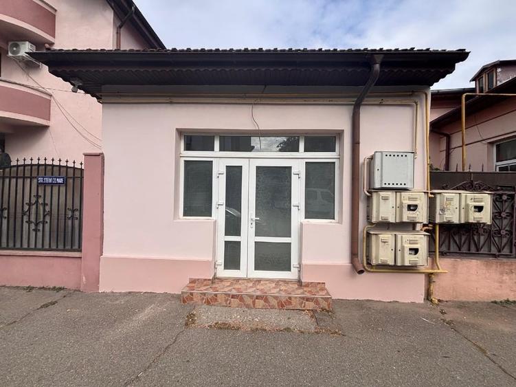 Birou, de 50 mp, în Central