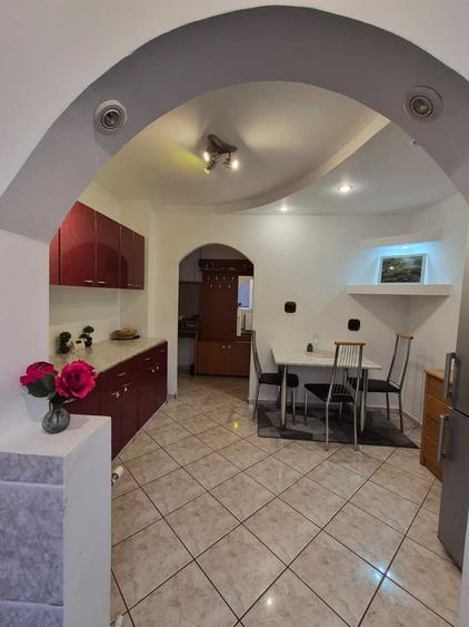 Apartament cu 2 camere decomandat în Dorobanților