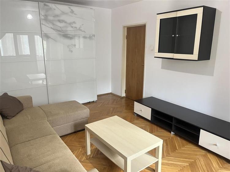 Apartament cu 2 camere decomandat, mobilat în Obor