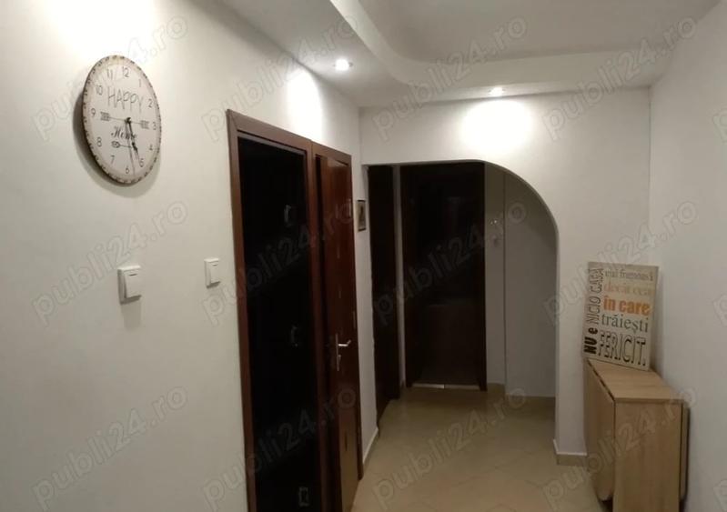 Apartament cu 3 camere decomandat, mobilat în Știrbei Vodă