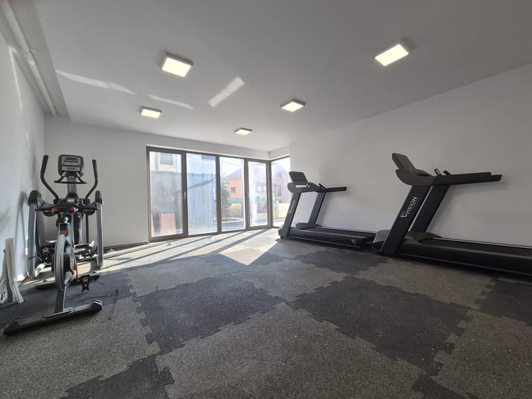 Birou, de 44.299999237061 mp, în Băneasa