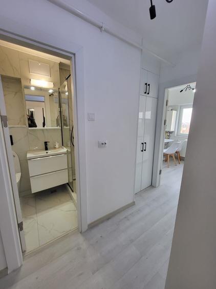 Garsonieră decomandată în Exterior Vest