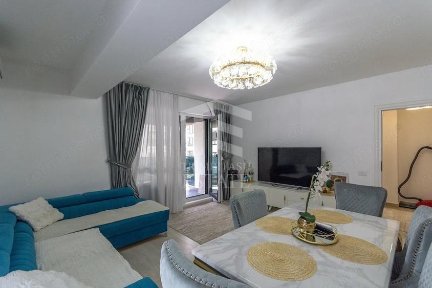 Apartament cu 3 camere decomandat în Baicului