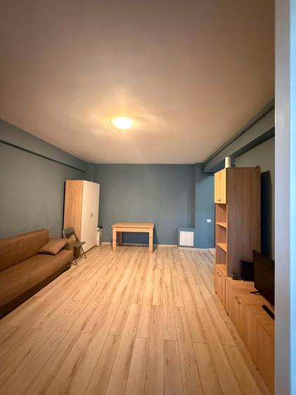 Apartament cu 2 camere decomandat în Militari