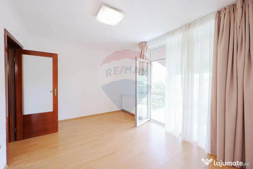 Casă cu 4 camere cu Teren 276 Mp în Dealuri Oradea