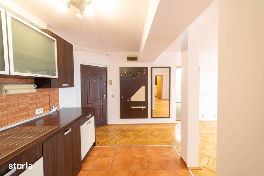 Apartament cu 3 camere în Dacia