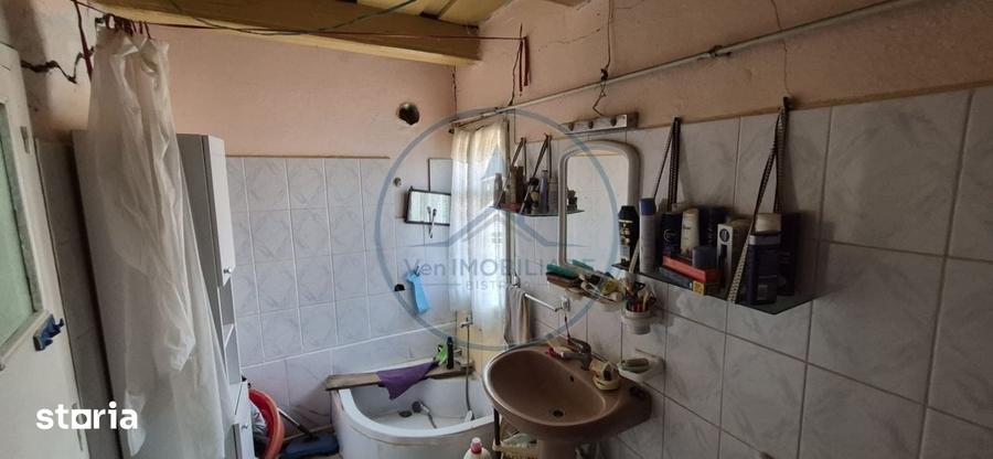 Casă cu 3 camere cu Teren 1116 Mp în Săcalu de Pădure