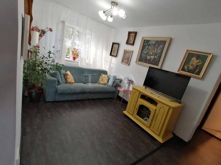 Apartament cu 4 camere decomandat, mobilat în Mărăști