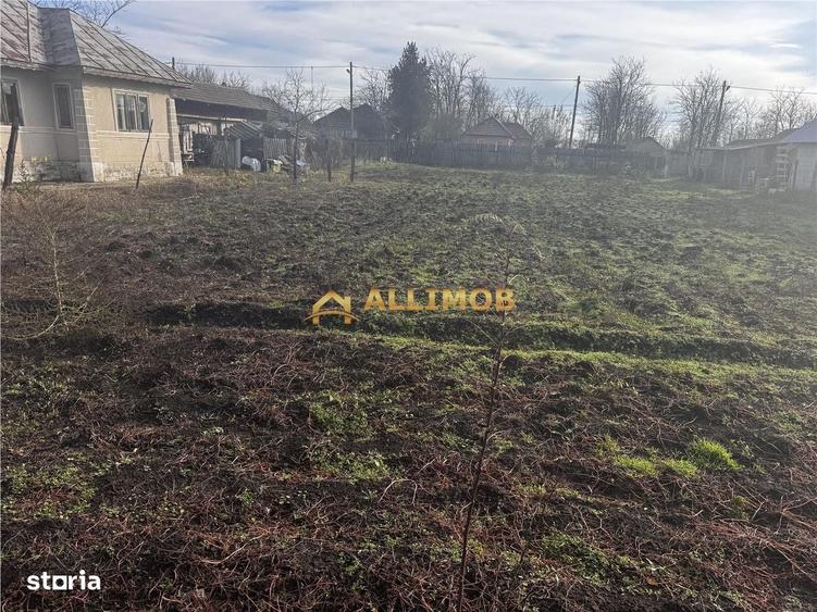 Casă cu 4 camere în Fulga