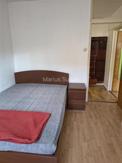 Apartament spre inchiriere, 400 euro in Centrul Civic, Brasov