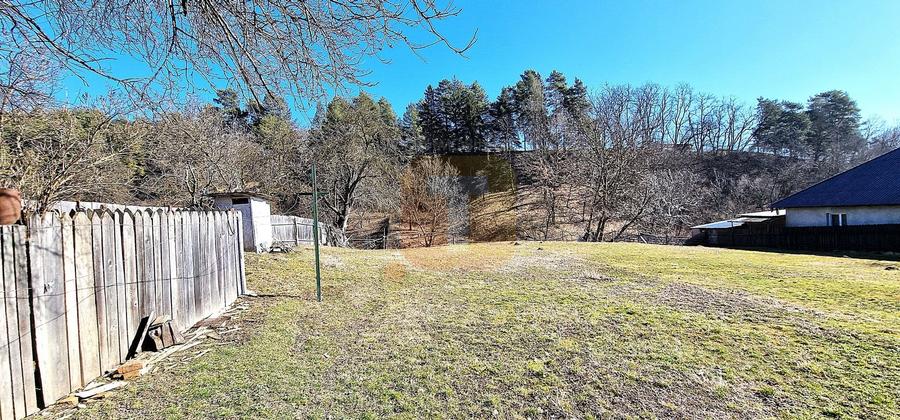 Casă individuală cu 5 camere cu Teren 2135 Mp în Alexandru cel Bun