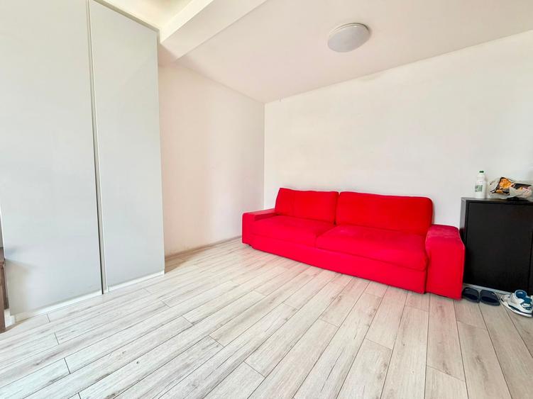 Apartament cu 2 camere semidecomandat în Chiajna