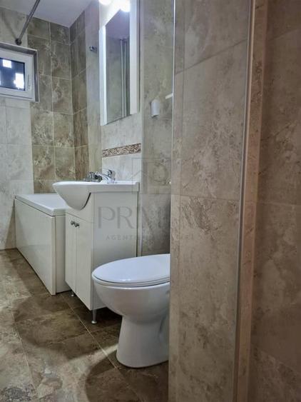 Apartament cu 2 camere semidecomandat în Dacia