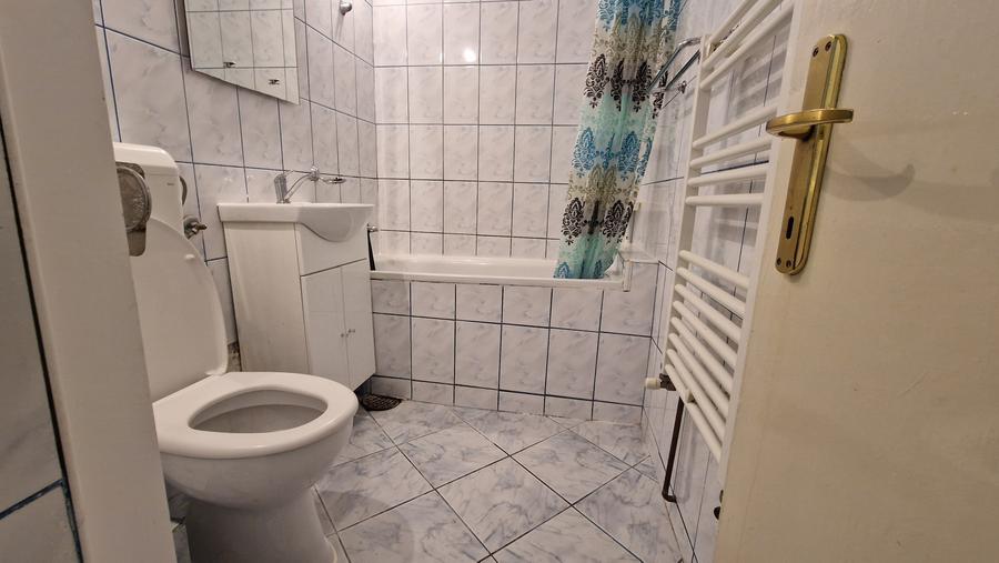 Apartament cu 2 camere în Centrul Civic