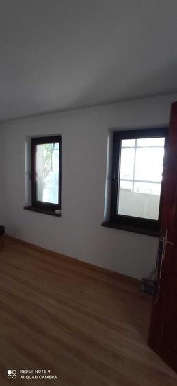 Casă cu 3 camere în Central