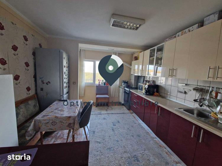 Apartament cu 2 camere decomandat în Între Lacuri