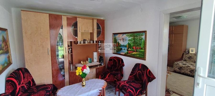 Casă cu 2 camere cu Teren 3811 Mp în Buciumeni