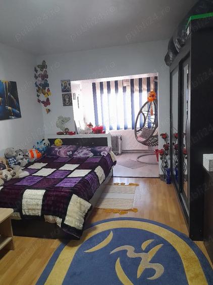 Apartament cu 4 camere decomandat în Ultracentral