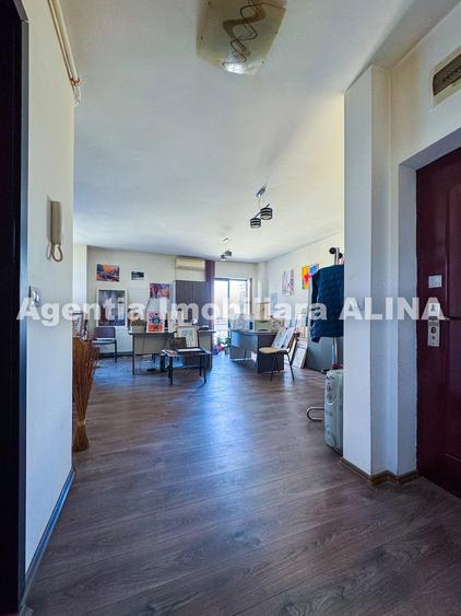 Apartament cu 2 camere decomandat în Ultracentral