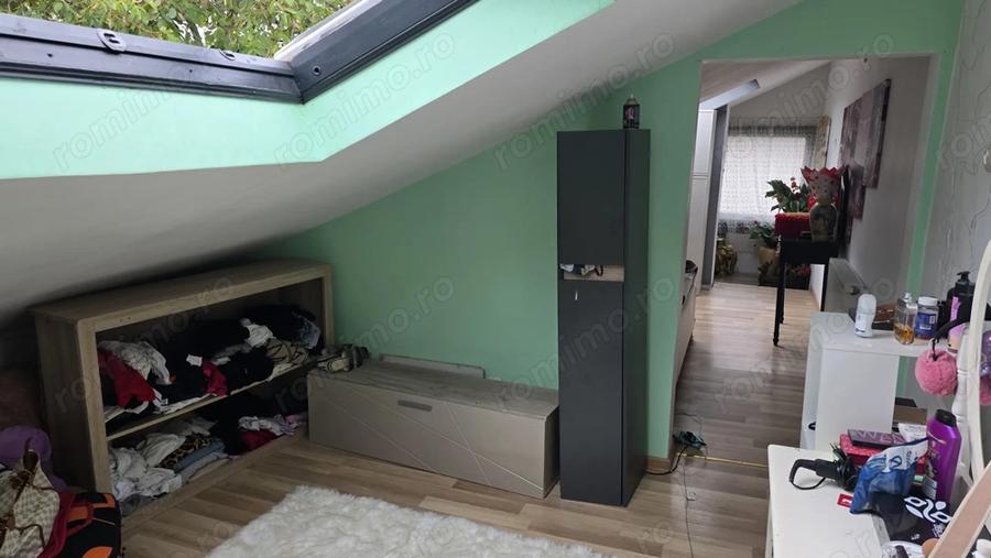 Casă cu 4 camere cu Teren 273 Mp în Gării