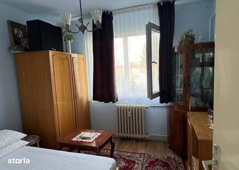 Apartament cu 2 camere semidecomandat în Ciupercenii Noi