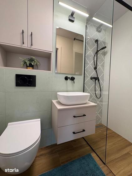 Apartament cu 4 camere în Plopilor