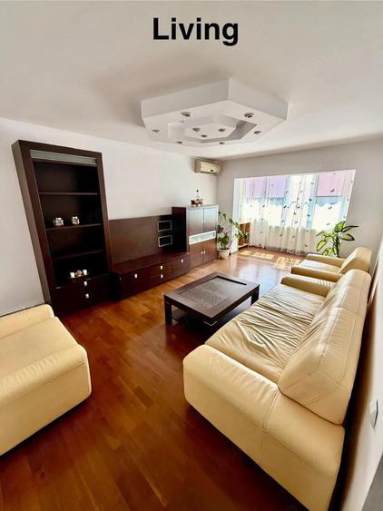 Apartament cu 3 camere decomandat în Central