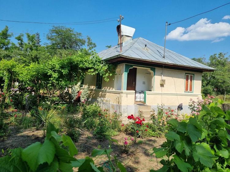 Casă cu 4 camere în Grădiștea