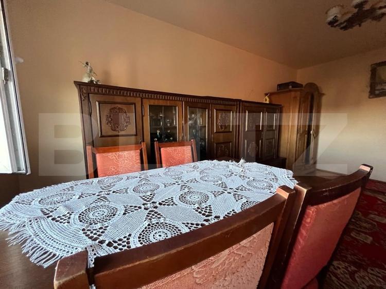 De închiriat apartament cu 2 camere, tip PB – Zona Decebal, Oradea Pret 250 eur - 1