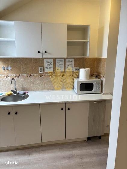 Apartament cu 2 camere semidecomandat în Girocului