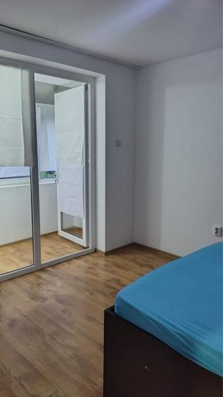 Apartament cu 2 camere semidecomandat în Micro 19