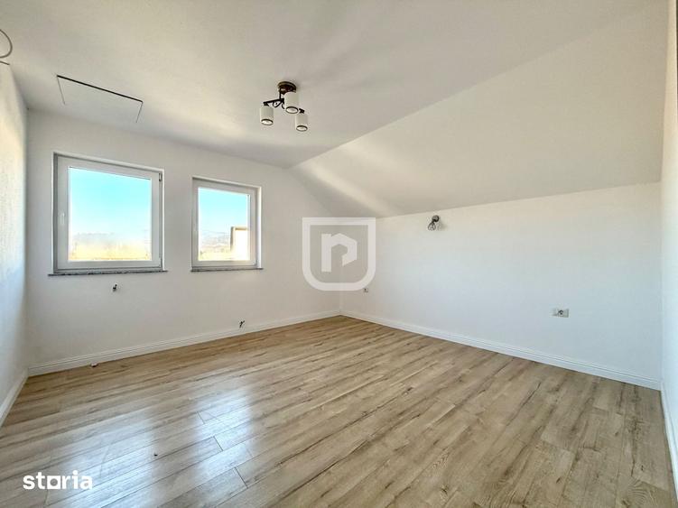 Casă cu 5 camere cu Teren 390 Mp în Central