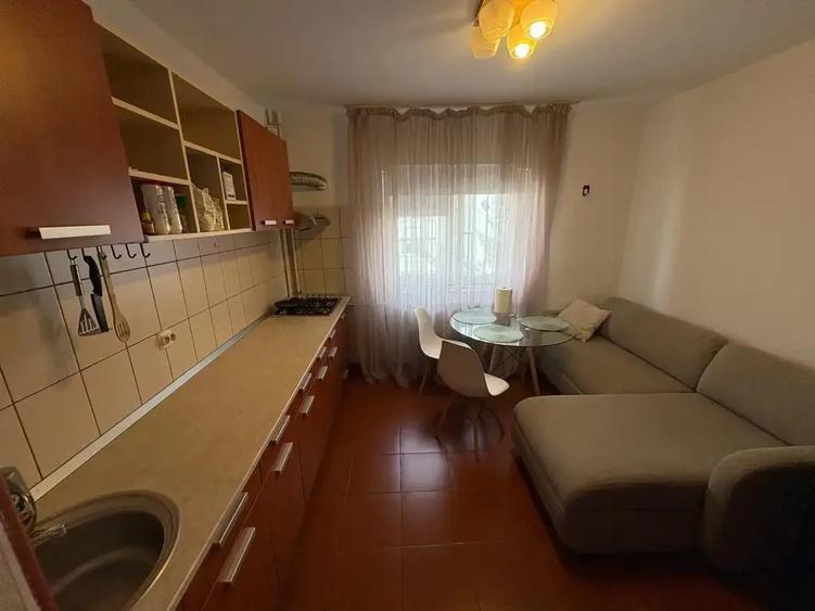 Apartament 2 Camere De Inchiriat Unirii 50 m Bulevard - 7