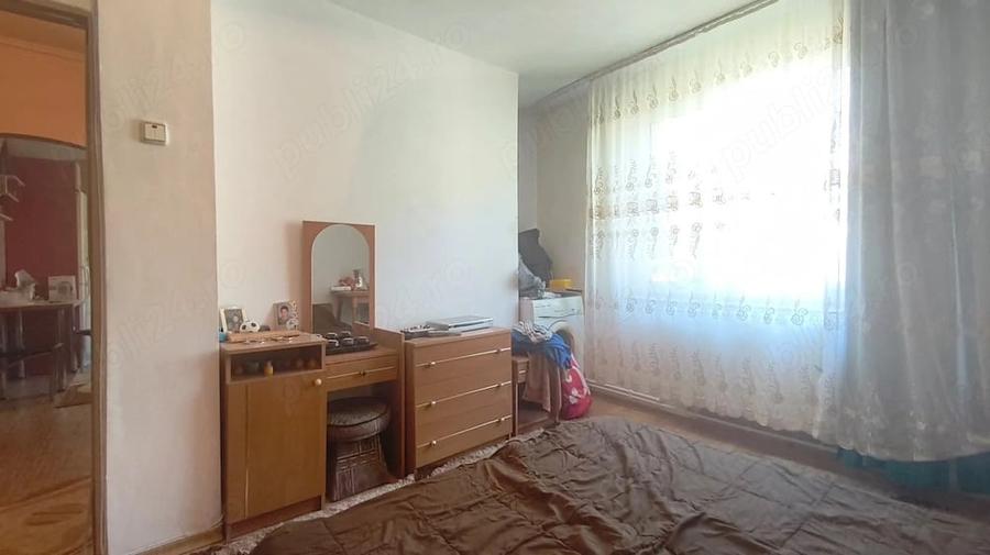 Apartament cu 2 camere decomandat în Gojdu