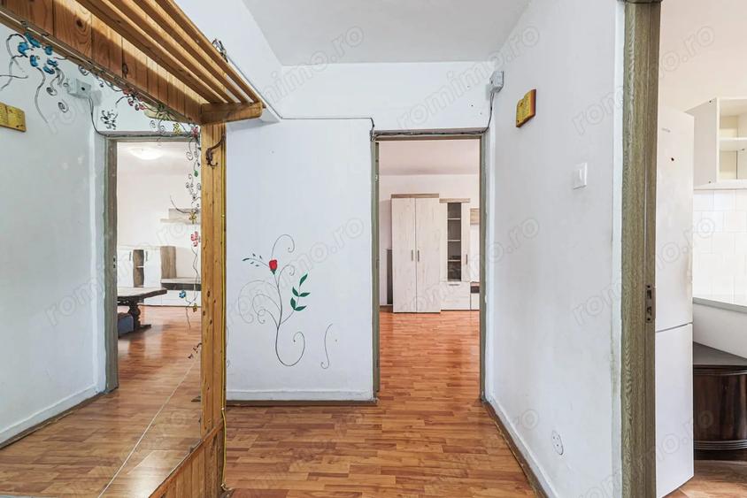 Apartament cu 3 camere decomandat, mobilat în Aradul Nou