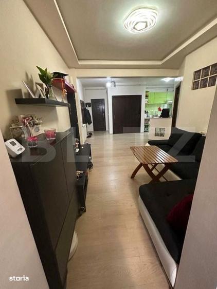 Apartament cu 3 camere decomandat în Criș