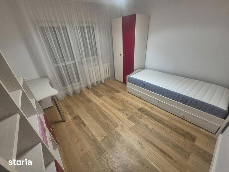 Apartament cu 4 camere decomandat, mobilat în Vitan