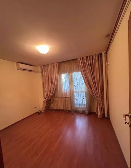 Apartament cu 2 camere semidecomandat, mobilat în Timpuri Noi