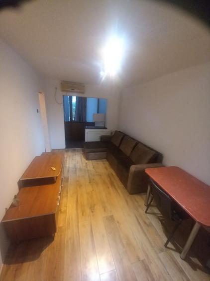 Garsonieră decomandată în Exterior Vest