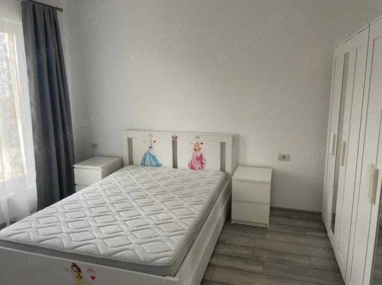 Casă cu 3 camere cu Teren 300 Mp în Moșnița Veche