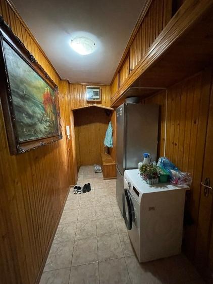 Apartament cu 3 camere, mobilat în Girocului
