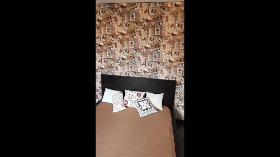 Apartament cu 2 camere decomandat în Victoriei