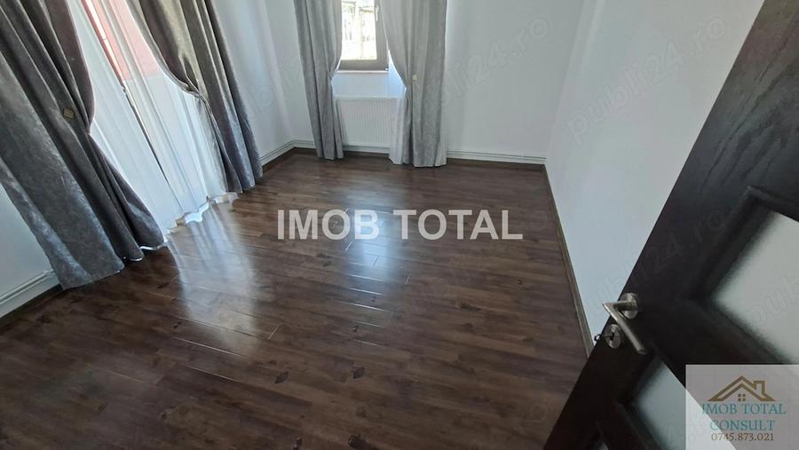 Spațiu comercial, de 190 mp, în Central