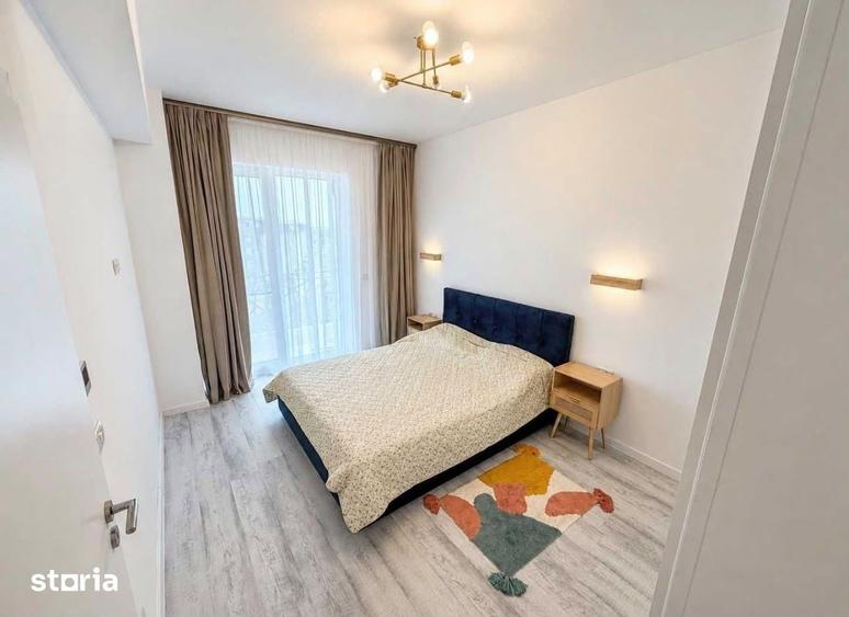 Apartament cu 2 camere semidecomandat în Ghiroda