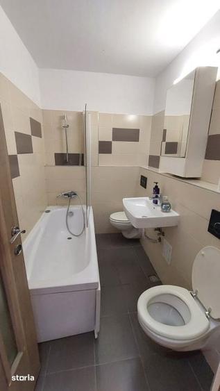 Apartament cu 3 camere decomandat în Calea Dumbrăvii